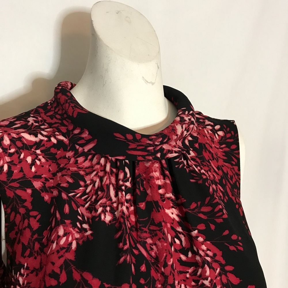 Vince Camuto red floral print sheer tunic Size S - Picture 2 of 8
